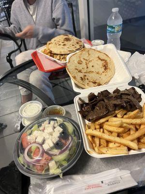 The Gyro Platter