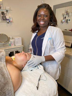 Client getting a facial by on of our amazing estheticians! We love to help clients transform their skin.