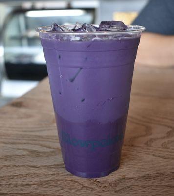 purple rain latte with oat milk aka ube flavored @ericeatsagain on IG