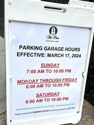 This parking garage is very convenient, and the price is reasonable. It's one of my favorite parking garages in downtown.