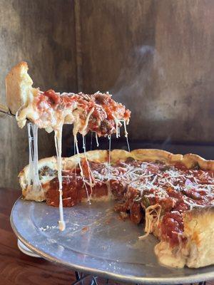 Quattro Carni Chicago Deep Dish Pizza