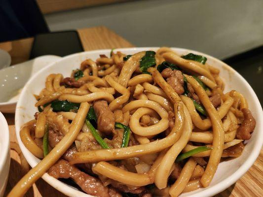 Shanghai stir fried noodles