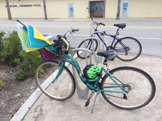 Rode the bike to the beach every day! The basket worked great for my umbrella and blanket and towel!