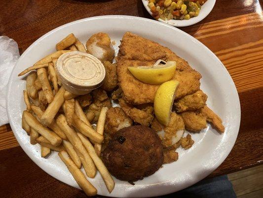 Fried Captain's Platter