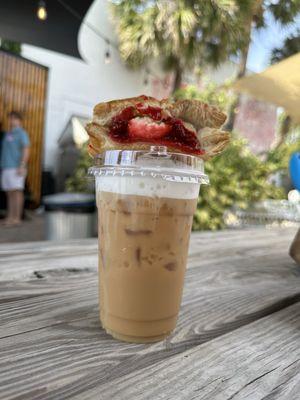 Pbnotj latte and guava pastry from la segunda