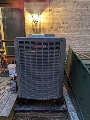 Setting up a new Trane XR16 heat pump.