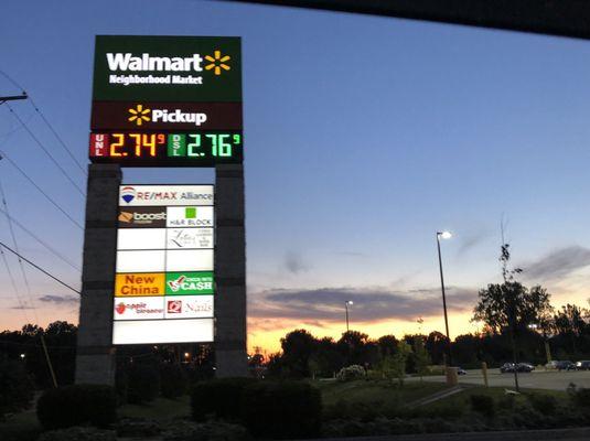 Gas is FIFTY CENTS per gallon higher in IL compared to MO :-O