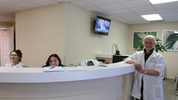 Front desk at Dr. Stevens new office