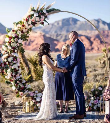 Custom Las Vegas Weddings