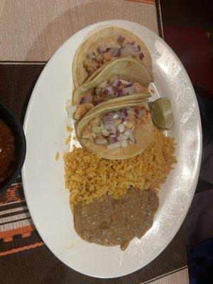 Flounder Tacos (16.99)