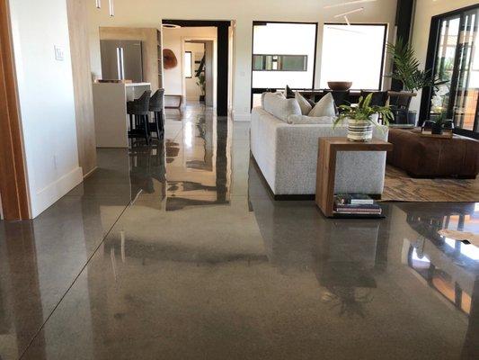 Upcountry Maui Hi. Polished concrete interior floor.  Polish and seal. Custom home.