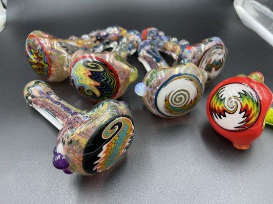 Wigwag inside out spoons from Oregon artist @mattywhiteglass