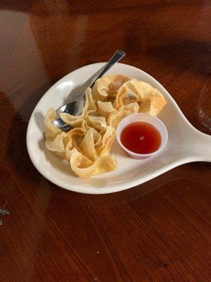 Crunchy crab wontons