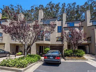 Lake Merced Hills Community Townhome in San Francisco!