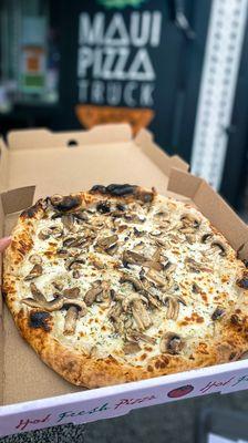 Mushroom Truffle pizza