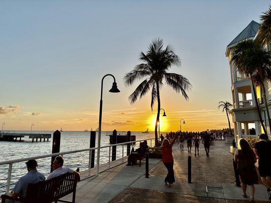 Sunset on the way to the restaurant