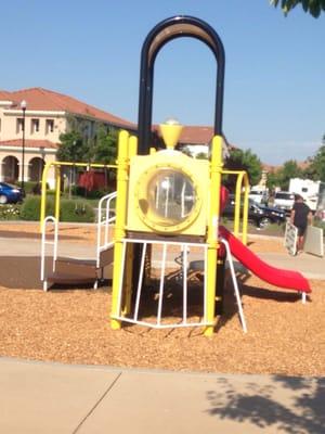 Little tikes play structure!