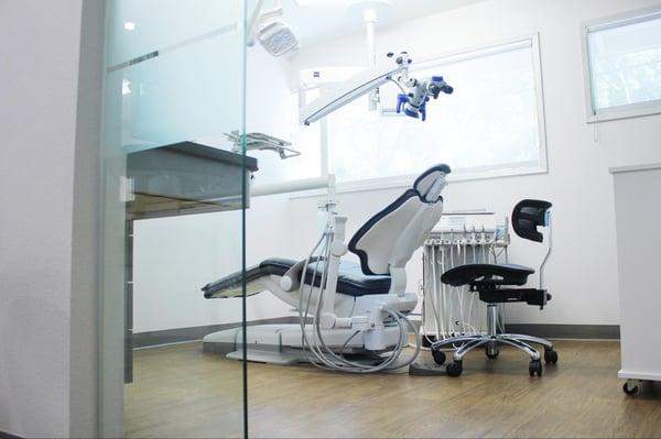 Pristine Endodontic Room