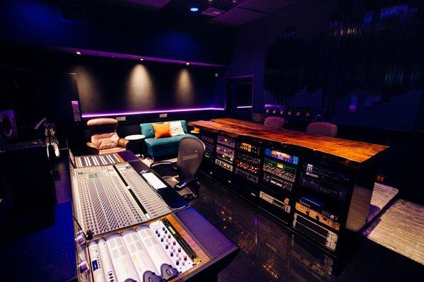 STUDIO A CONTROL ROOM - PLAYBACK RECORDING STUDIO LOS ANGELES