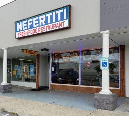 Storefront for Nefertiti