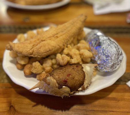 Fried Admiral's Seafood Platter minus the chewy oysters!