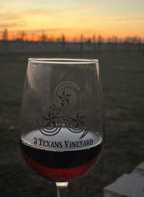 Love the Tempranillo wine! Great way to start the New Year @ 3 Texans Winery!! Good live music tonight, Wade Ralston!