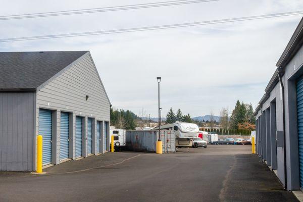 We have both self storage and RV, boat and vehicle storage in Hillsboro, Oregon.