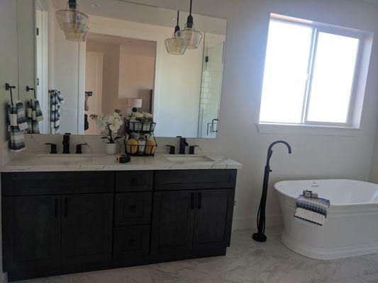 Bathroom Vanity