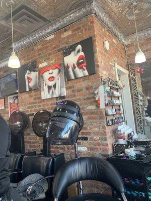 Cute hair salon