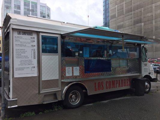 Los Compadres Taco Truck