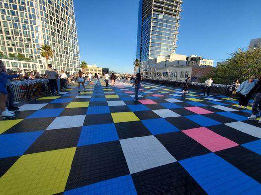 Skating rink