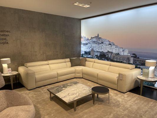 Natuzzi