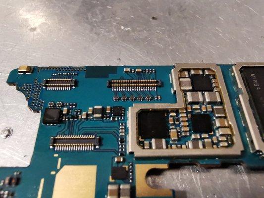 Samsung Galaxy S5 LCD FPC Connector Repair