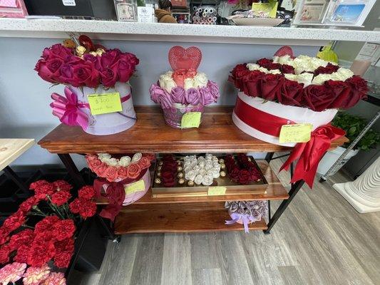 Displays of rose boxes