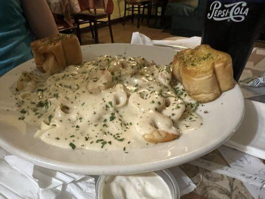 Shrimp Fettuccine Alfredo