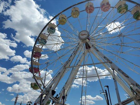 The ferris wheel is so relaxing