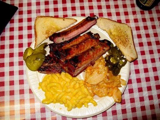 Rib Platter with Texas Toast, Mac & Cheese and Scalloped Potatoes