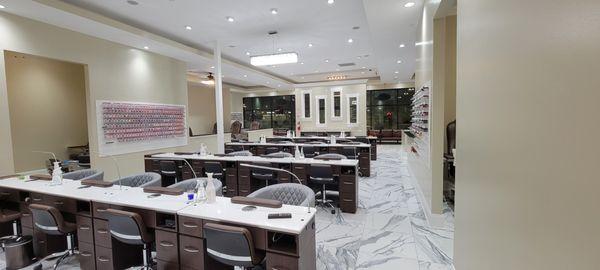 We are excited to announce the soft opening of Encore Nails & Spa on September 1, 2023! Get 15% Off!