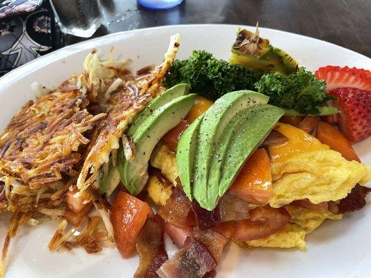 Hermosa omelette with perfect avocados