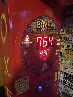 Boxing arcade game