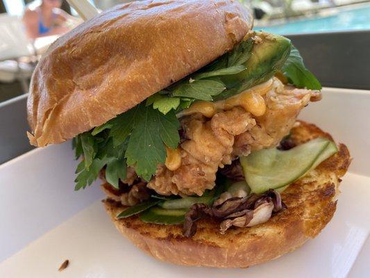 Crispy chicken sandwich