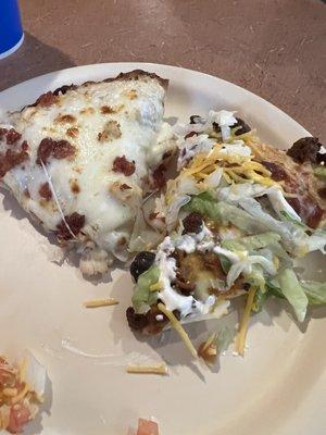 Taco pizza, white sauce chicken and bacon pizza