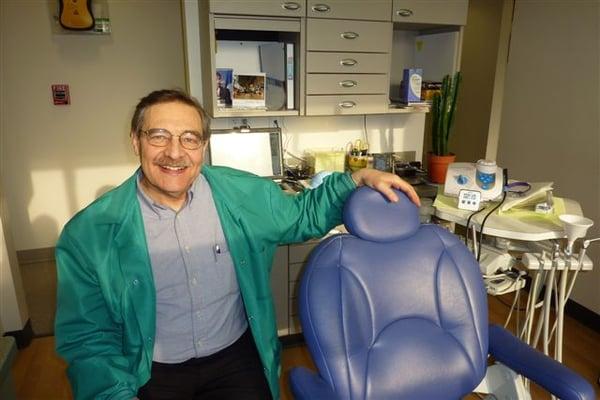 Matthew Zizmor's Dental Chair- Tooth colored fillings and Customized Dentures