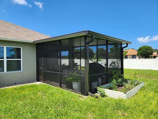 small patio enclosure with insultated roof