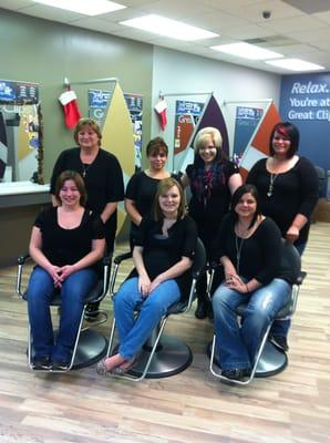 The awesome staff of stylist at the Columbia Great Clips!