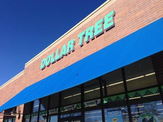 Dollar Tree Store - signage