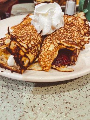 Pamela's Famous Crepe Hotcakes strawberry