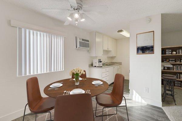 Dining Area of a 1 bedroom at Moonraker Apartments