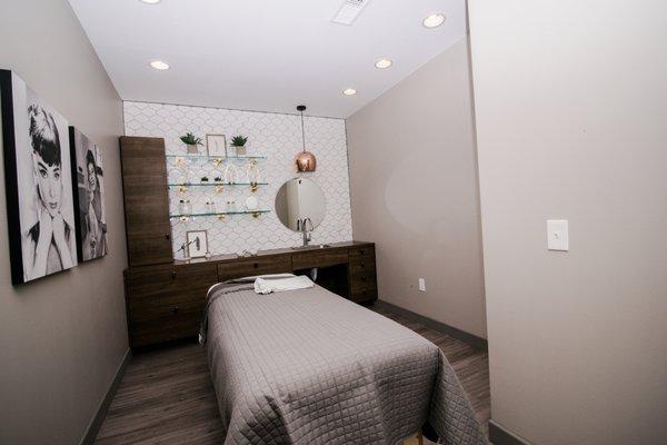 Facial and skincare services in Denver lower highlands. Lash Blvd Facials.