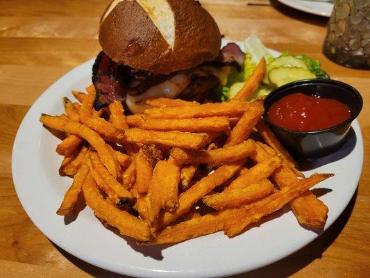 Smokehouse Burger w/Sweet Potato Fries